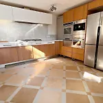 Villa Palm & Sun