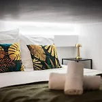 Bleu Rivage - Magnifique 2p Au Port De - 1 Et 1 Mezzanine *