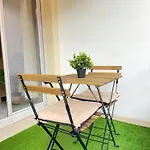 Studio, Climatisation, Terrasse, Parking, 1 Min Tramway