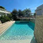 Avec Piscine, Centre Nice