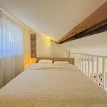 Cozy 3 Pieces, Centre Historique - Wifi, Ac, 5pers Apartment *