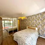 Superbe Appartement 2 Pieces Avec Piscine