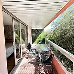 Superbe Appartement 2 Pieces Avec Piscine