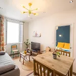 Tres Beau Duplex Dans Le Vieux Nice Avec Clim/Wifi