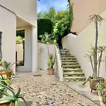 Nice Sea View 2 Bedroom Apartment