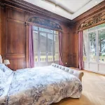 2P Dans Luxueuse Villa