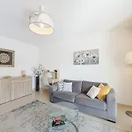 Nestor&Jeeves - Le Baccara - Terrace - Central