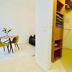 Iconic Flat Nice