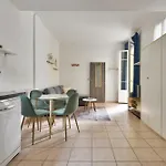 Vieux Nice Studio Avec Balcon A 1Min De La Plage