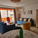 Magnifique T3, Spacieux, Lumineux Et Traversant *
