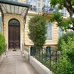 Sunlight Properties - Gisele - Nice Hyper Central, 1 Bedroom With Large Living Room