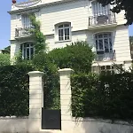 Apartment Wunderschoene In Jugendstilvilla Am Hafen *