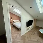 Gioffredo Apartment *