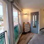 Charming T2 With Wifi Near City Center