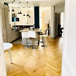 Apartment Spacious 5 Min To Sea