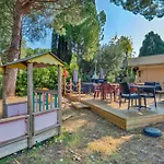 Le Petit Balcon Apartment