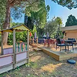 Le Petit Balcon Apartment