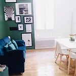 Noa House Apartment *
