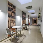 Aparthotel Adagio Centre Nice