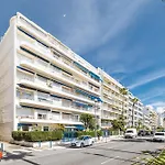 Promenade des Anglais 2 Bdr Large Terrace