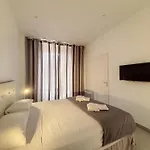 Nestor&Jeeves - Palais Lascaris - Port