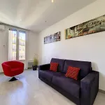 Nestor&Jeeves - Palais Lascaris - Port