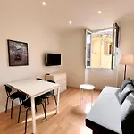 Collet Residence