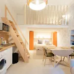 New- Cozy Apartment -4 Guests - Air Conditioning