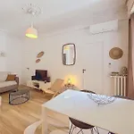 Nestor&jeeves - Cocoa - - Near Apartment