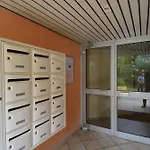 Plein Ciel - Appartement 5 Personnes Avec Piscine Sur La Corniche Fleurie A Nice