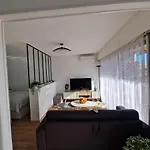 Chez Stella - Proche Apartment *