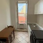 Grand Studio Dans Le Centre Ville De Nice