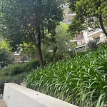 Beau Studio Avec Belle Terrasse Au Centre Ville De Nice