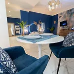 Chambre Avec Balneo, Centre Ville De Nice