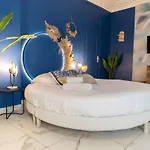 Chambre Avec Balneo, Centre Ville De Nice
