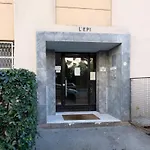 #41 Flat For 6, 3 Bdrs Parking Wifi 5Mins Walk Tram T1