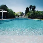 Prestigieuse Avec Piscine Privee Au Coeur De Villa *