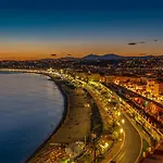 Appartement Au Coeur De Nice