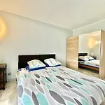 Spacious 2P Terrace With Sea View