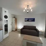 Sunny With Terrace Apartment Nice