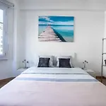 Modern Sea View Apartment On Promenade Des Anglais