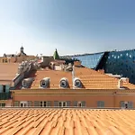 Homelivia, Attic -mansarde Sous Les Toits De Apartment *