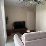 Nice French Riviera, Parking Gratuit, Tram L1 Au Pied De L\'Immeuble