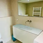 Old Town Prime, 1 Min & Massena Square, Apartment Nice