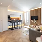 Design Apartment Near The Beaches Of Nice