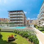 Charming Studio With Swimming Pool