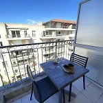 Charming Studio With Swimming Pool