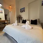 Studio Cosy, Terrasse, Proche Mer Et Tramway