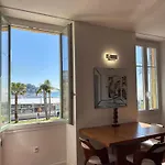 Sea View Port Apartment *
