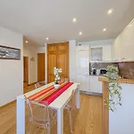 Zara - Wifi, Ac, 4 Pers Apartment